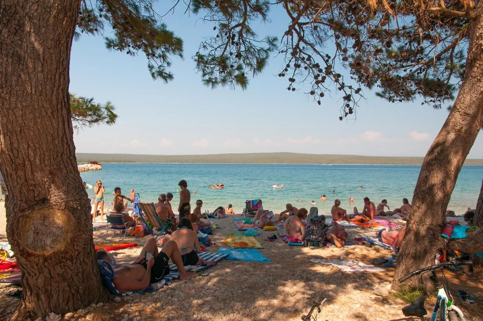Cozy Apartment Analia Near Beautiful Beach Nerezine Croatia