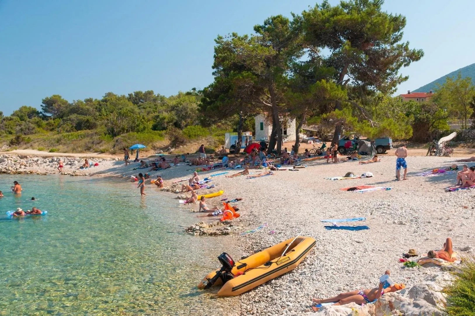 Cozy Apartment Analia Near Beautiful Beach Nerezine