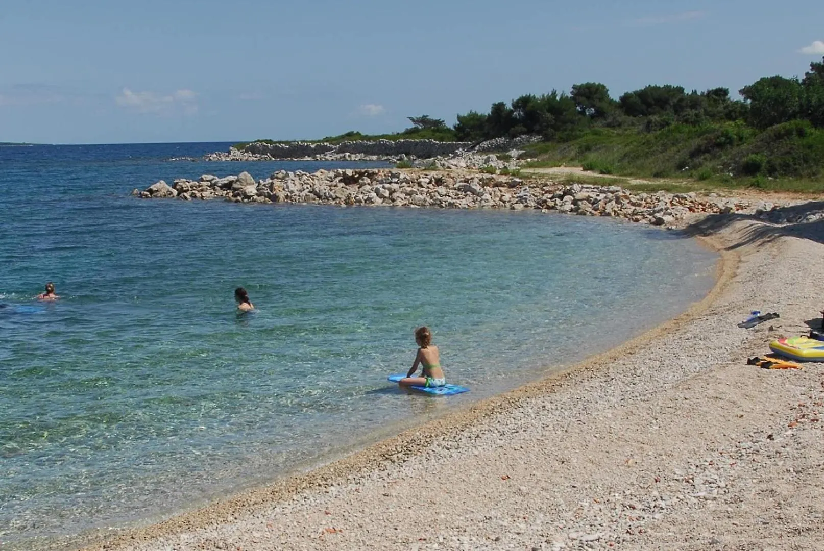 Cozy Apartment Analia Near Beautiful Beach Nerezine 0*,